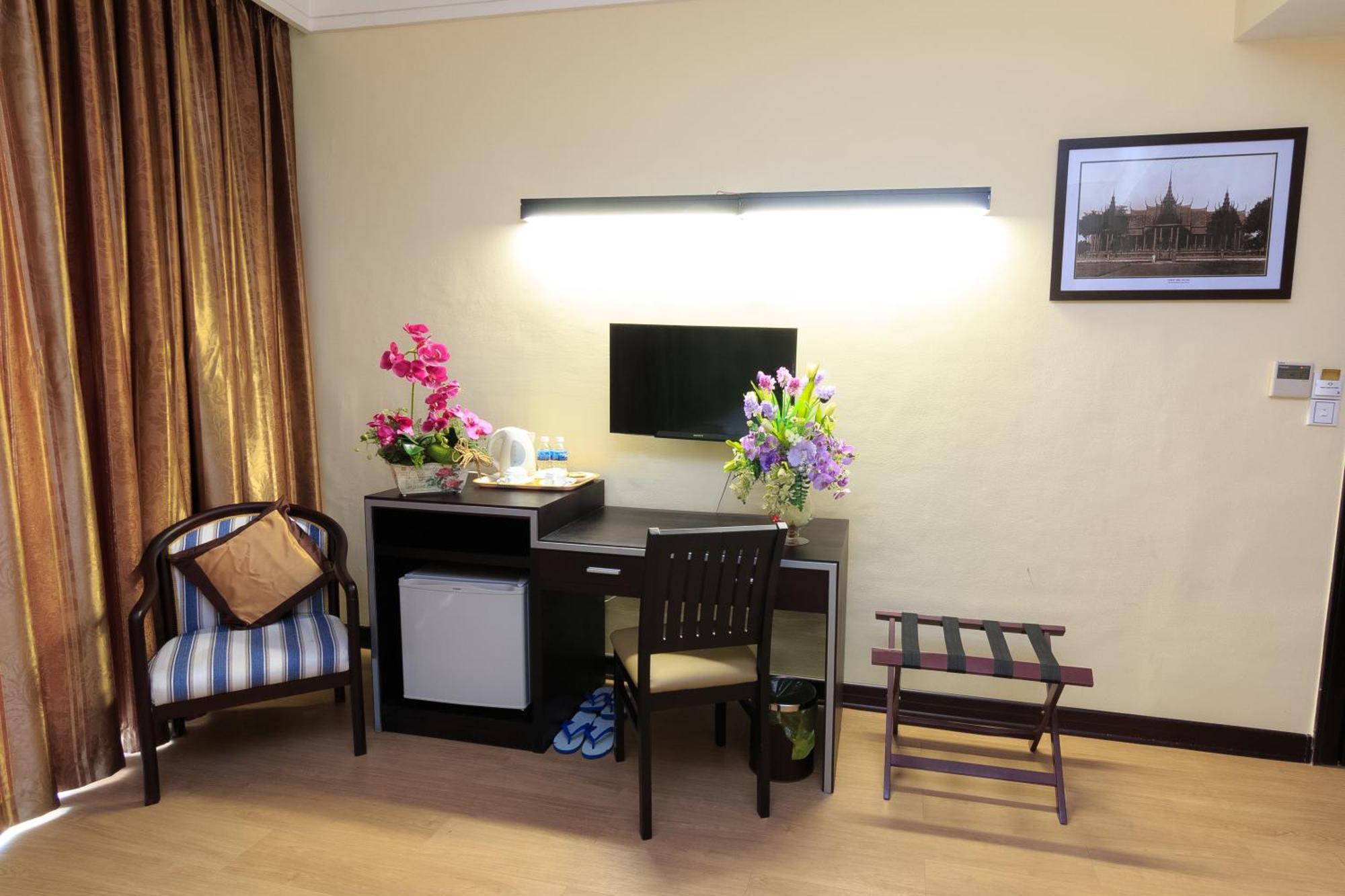 Paradise Hotel Phnom Penh Oda fotoğraf