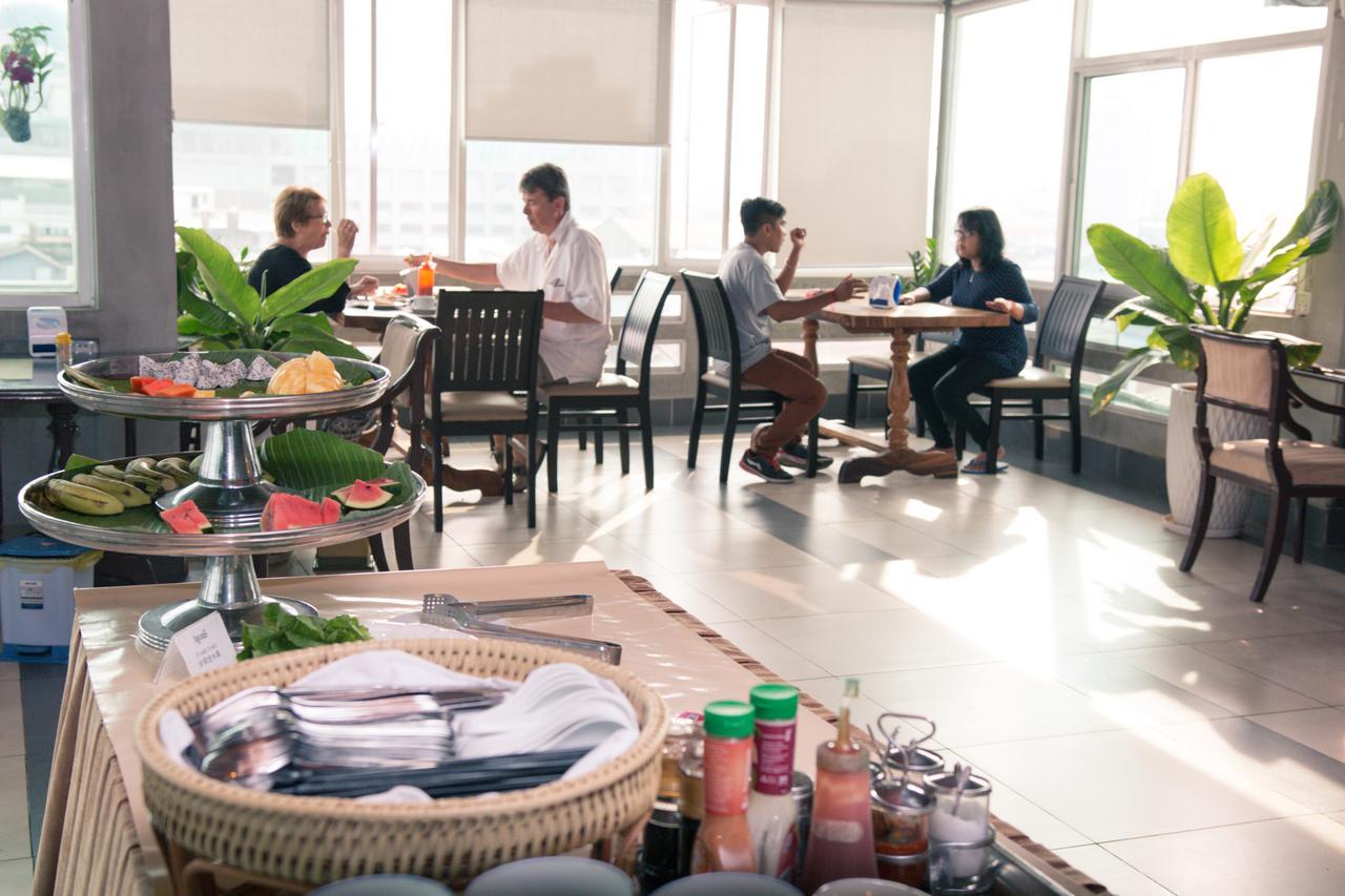 Paradise Hotel Phnom Penh Dış mekan fotoğraf